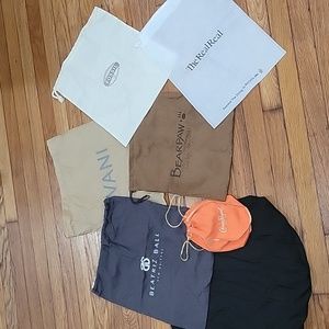 7 duster/item bags of various sizes and brands